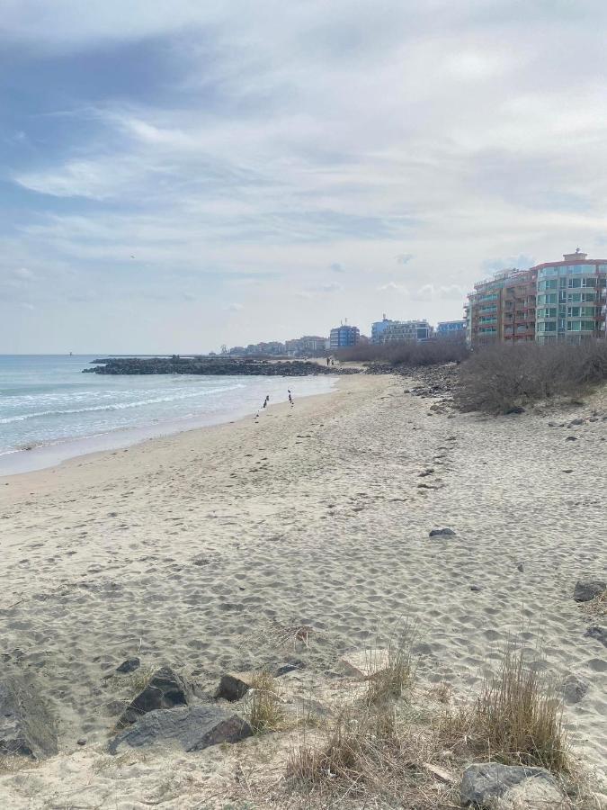 Sea View Apartment With Free Parking Pomorie Exterior foto