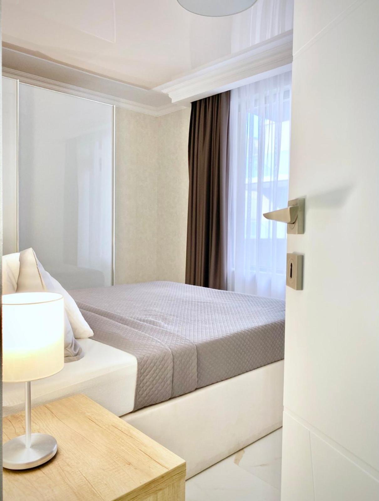 Sea View Apartment With Free Parking Pomorie Exterior foto